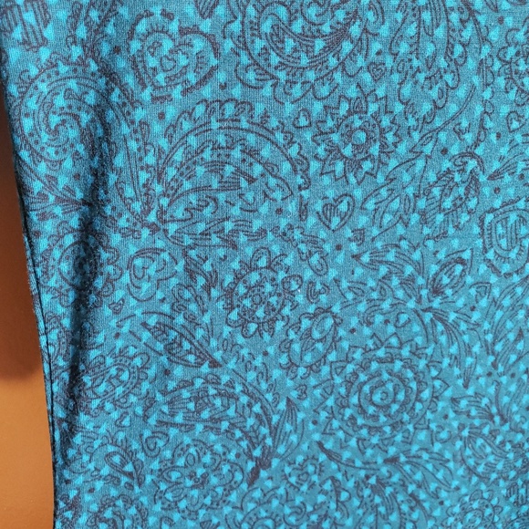 NWOT Lularoe Julia Extra Small Blue Paisley Print - Picture 4 of 8